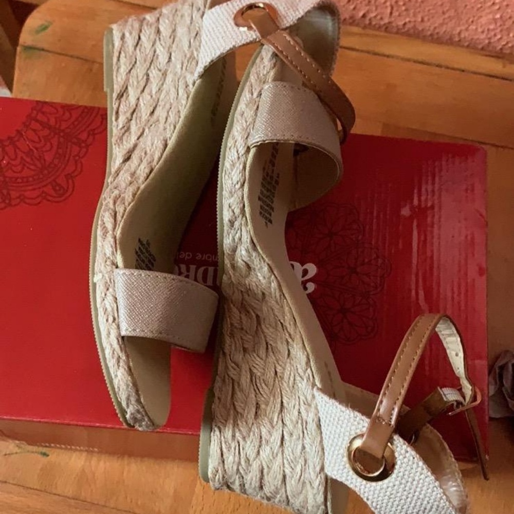 Wedges - Picture 5 of 5